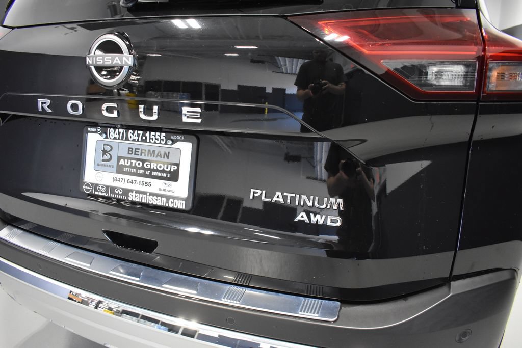 Certified 2023 Nissan Rogue Platinum w/ Platinum Premium Package AWD/4WD image 12