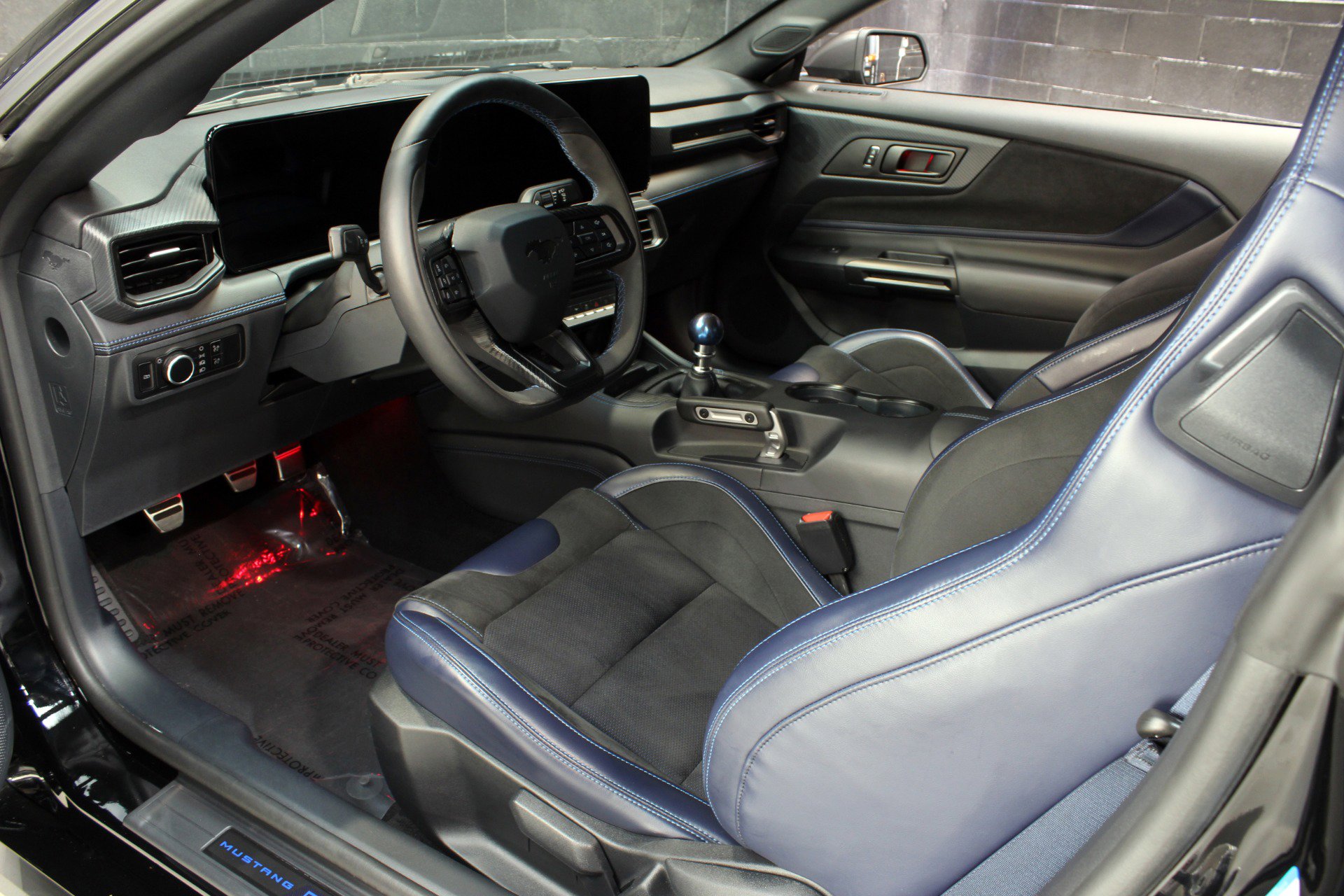 Used 2024 Ford Mustang Dark Horse w/ Dark Horse Handlin Package image 31