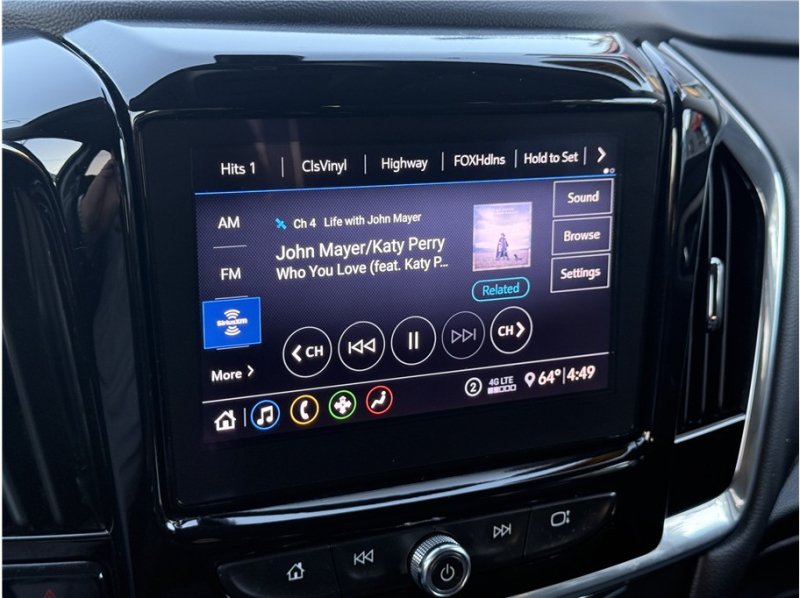 Used 2020 Chevrolet Traverse LT FWD image 41