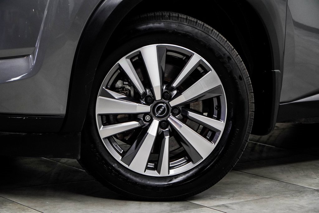 Used 2022 Nissan Pathfinder SL image 3