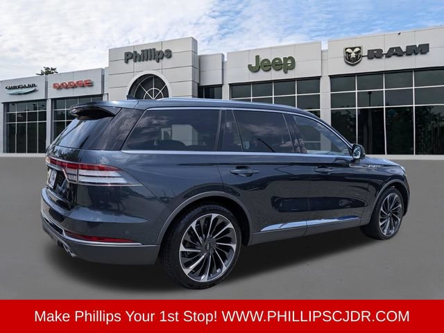 Used 2023 Lincoln Aviator Reserve w/ Equipment Group 201A RWD image 3