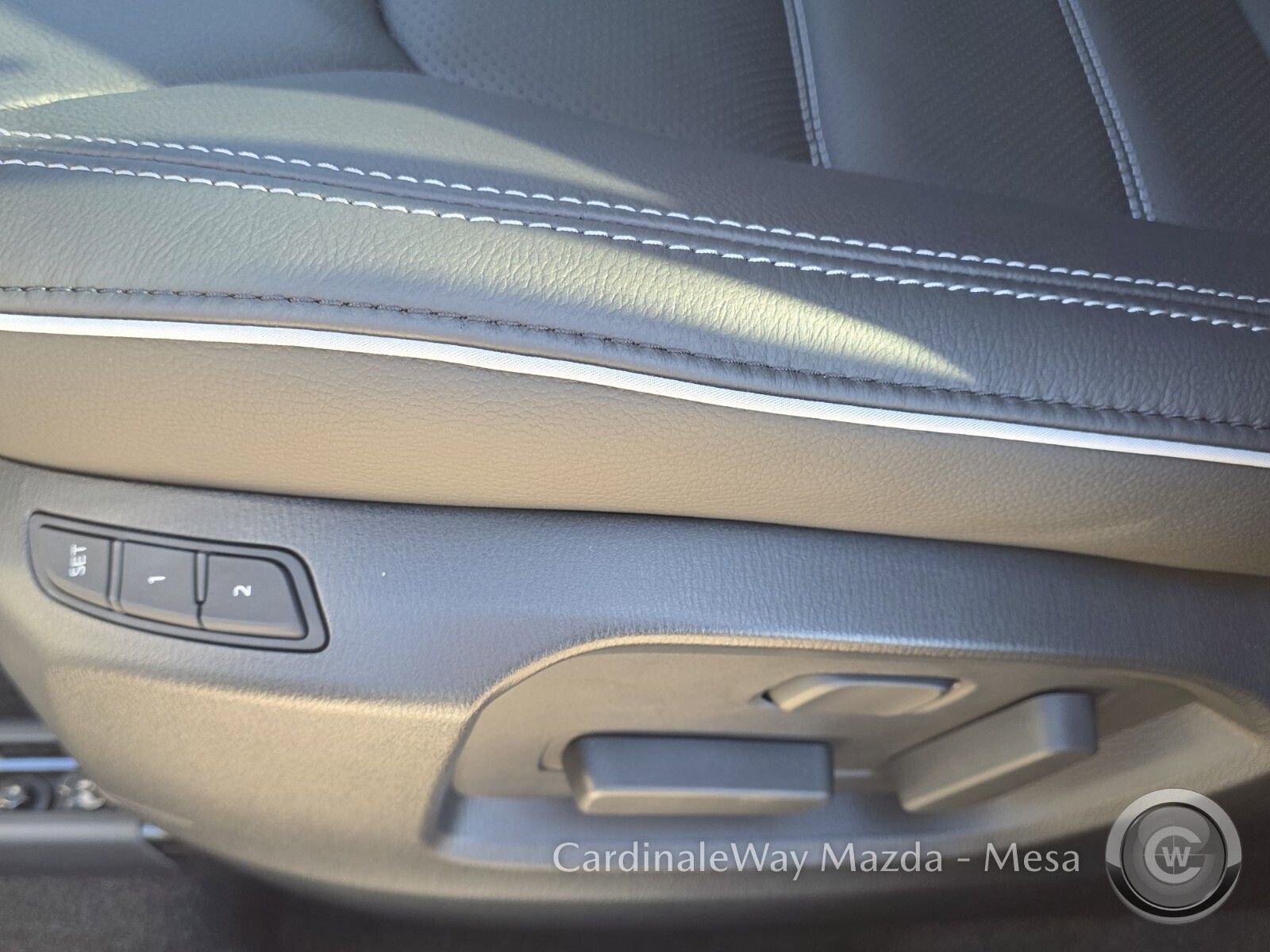 New 2025 MAZDA CX-5 AWD 2.5 S w/ Premium Plus Pkg image 15