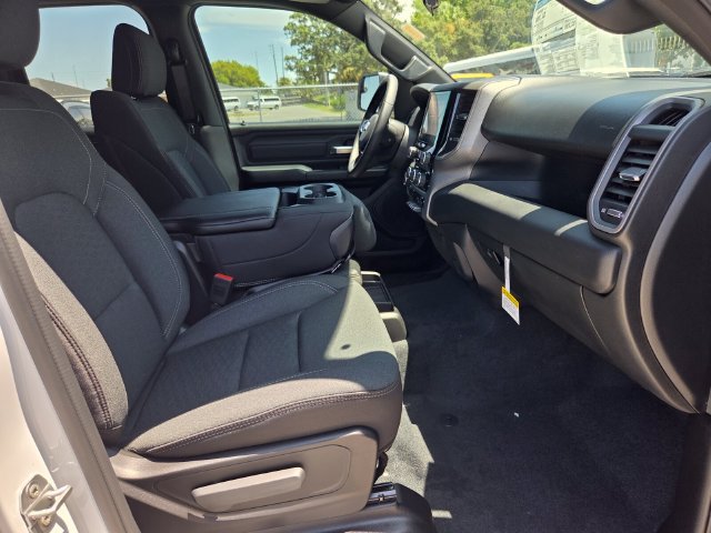 New 2026 RAM 1500 Express RWD image 17
