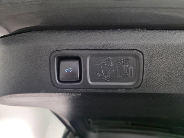 Used 2021 Ford Expedition Max XLT AWD/4WD image 9