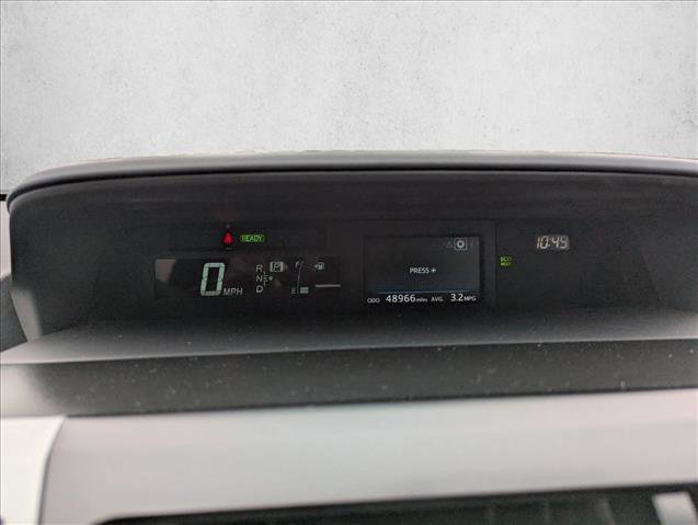 Used 2017 Toyota Prius V Three image 16