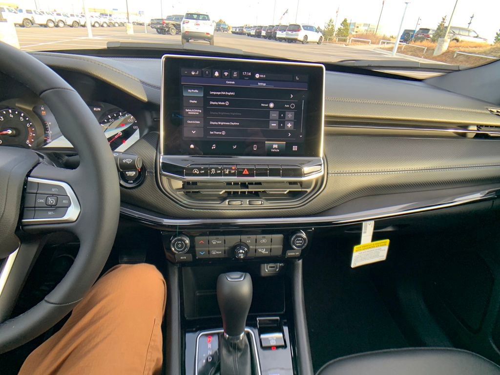 New 2026 Jeep Compass Latitude image 20