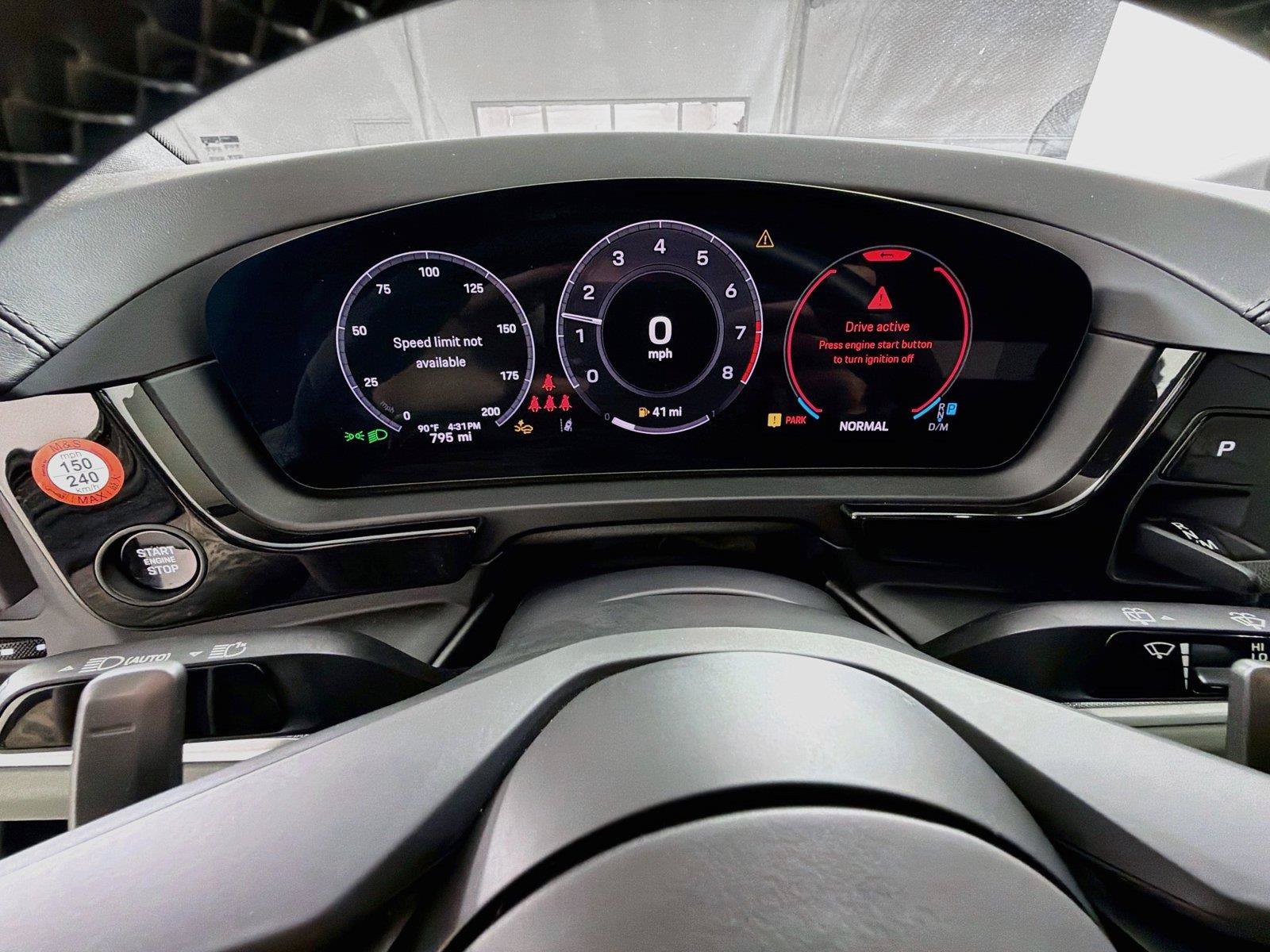 Certified 2026 Porsche Cayenne S AWD/4WD image 19