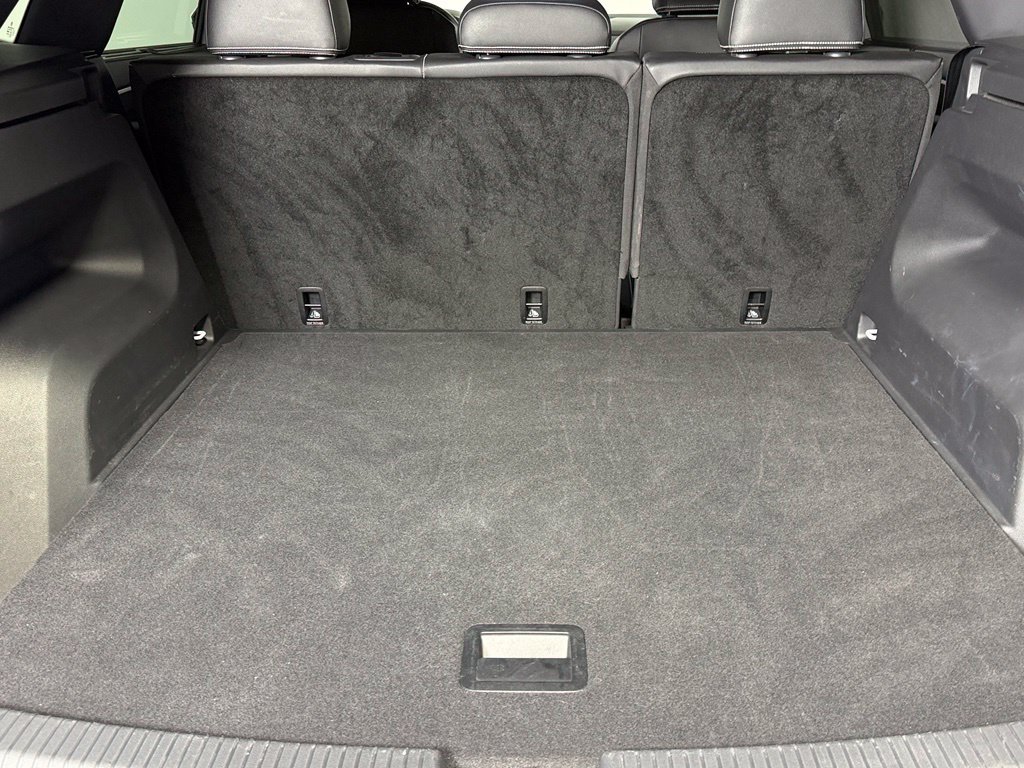 Used 2026 Volkswagen Atlas Cross Sport SE FWD image 21