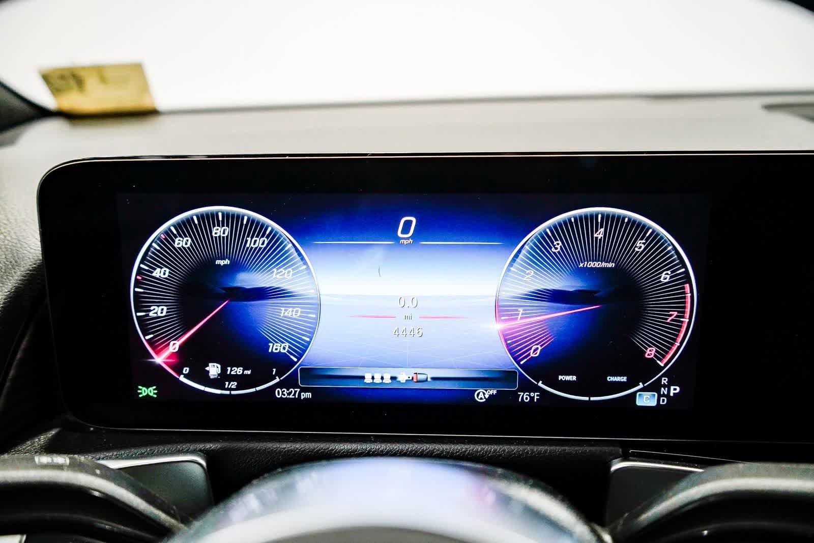 Used 2026 Mercedes-Benz GLB 250 image 25