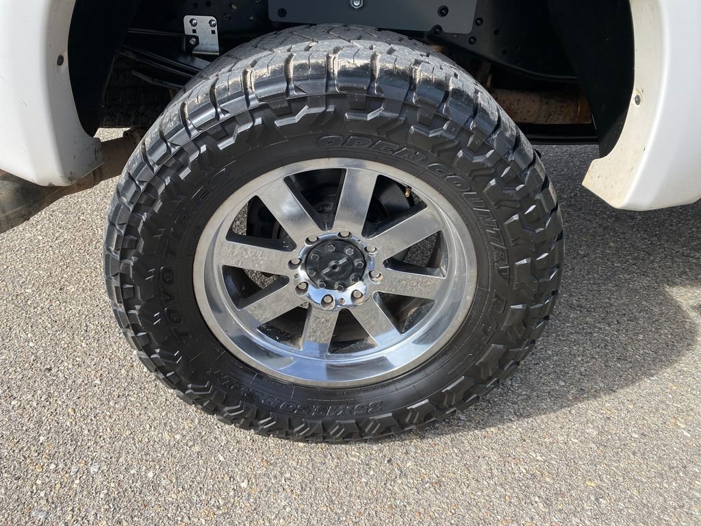 Used 2016 Ford F250 Platinum w/ FX4 Off-Road Package AWD/4WD image 31