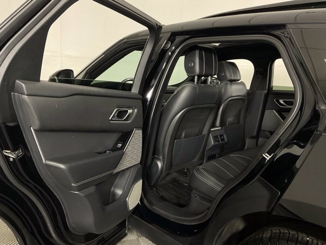 Used 2020 Land Rover Range Rover Velar R-Dynamic S AWD/4WD image 34