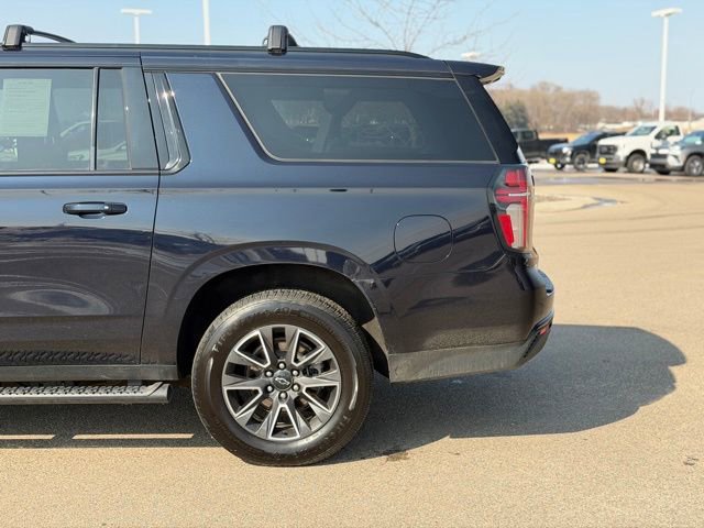 Used 2024 Chevrolet Suburban Z71 w/ Luxury Package AWD/4WD image 12