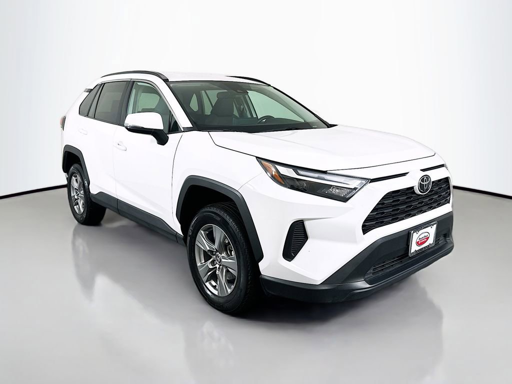Certified 2025 Toyota RAV4 XLE image 3