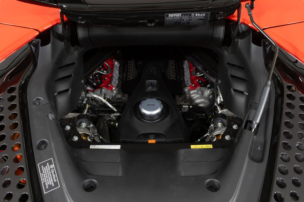 Used 2023 Ferrari SF90 Spider AWD/4WD image 21