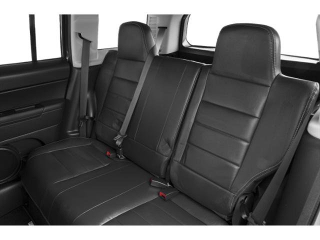 Used 2015 Jeep Patriot Latitude AWD/4WD image 17