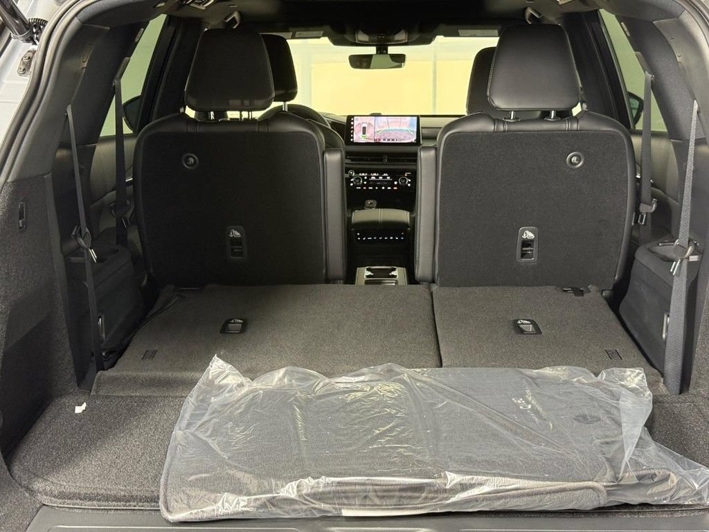 New 2027 INFINITI QX60 Sport w/ Dark Cargo Package AWD/4WD image 9