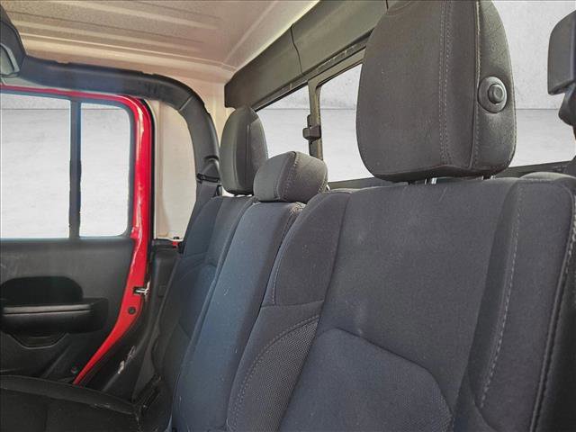 Used 2021 Jeep Gladiator Willys image 18