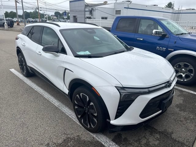 Used 2024 Chevrolet Blazer EV RS AWD/4WD image 2