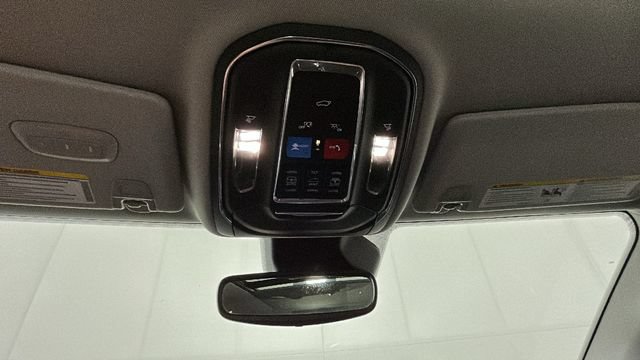Used 2023 Jeep Grand Cherokee 4WD 4xe image 25