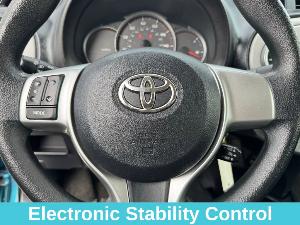 Used 2012 Toyota Yaris LE image 26