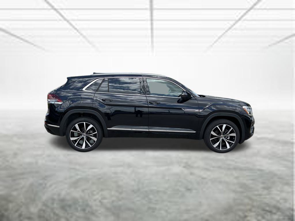 New 2026 Volkswagen Atlas Cross Sport SEL Premium R-Line AWD/4WD image 7