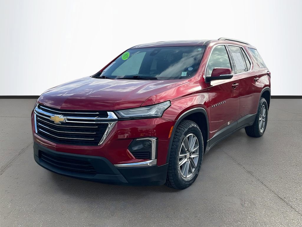Used 2023 Chevrolet Traverse LT image 3