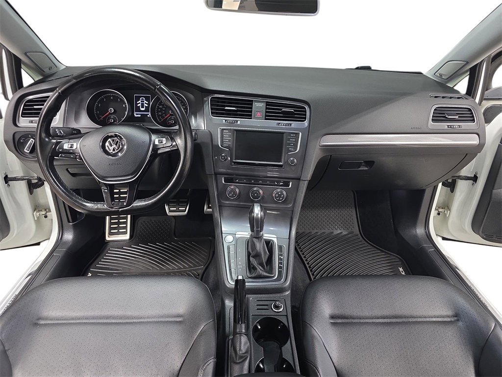 Used 2017 Volkswagen Golf Alltrack SE image 9