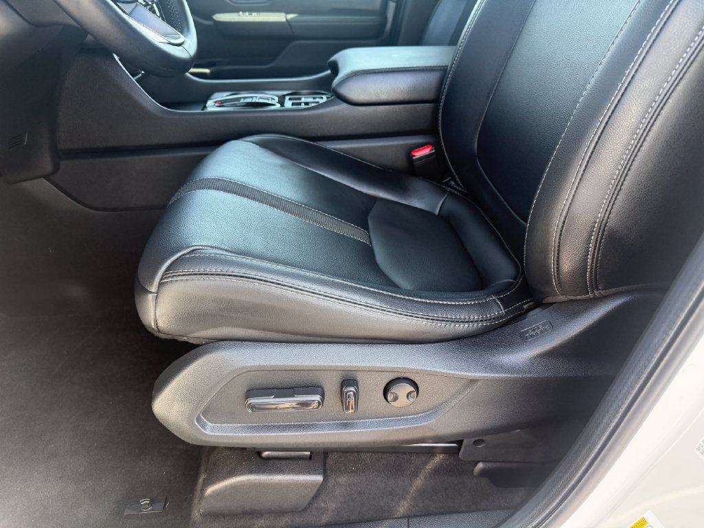 Certified 2024 Honda Pilot EX-L image 10