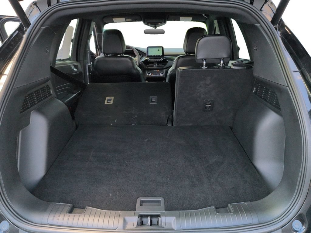 Used 2025 Ford Escape ST-Line Select AWD/4WD image 27