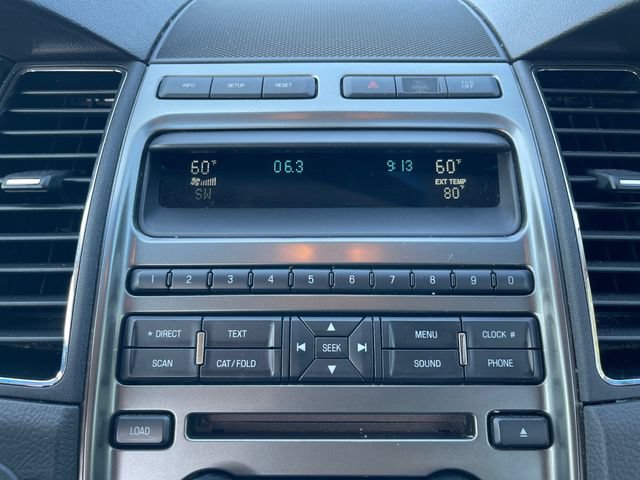 Used 2012 Ford Taurus Limited FWD image 24