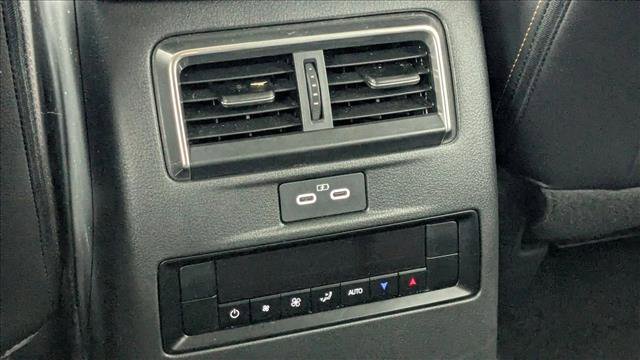 Used 2025 MAZDA CX-70 3.3 Turbo w/ Preferred Package image 25