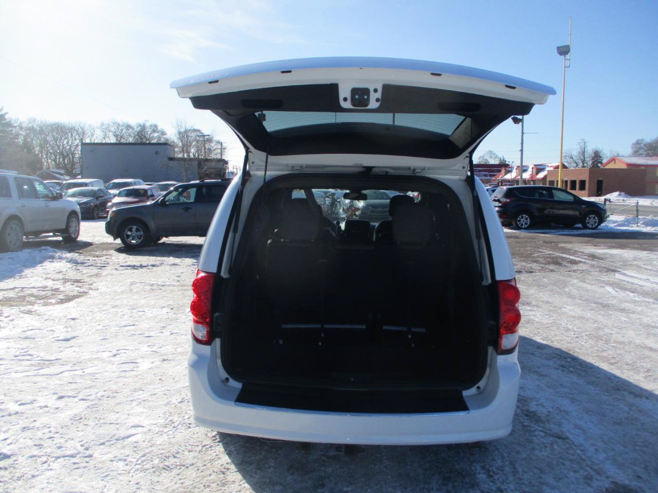 Used 2019 Dodge Grand Caravan GT FWD image 7