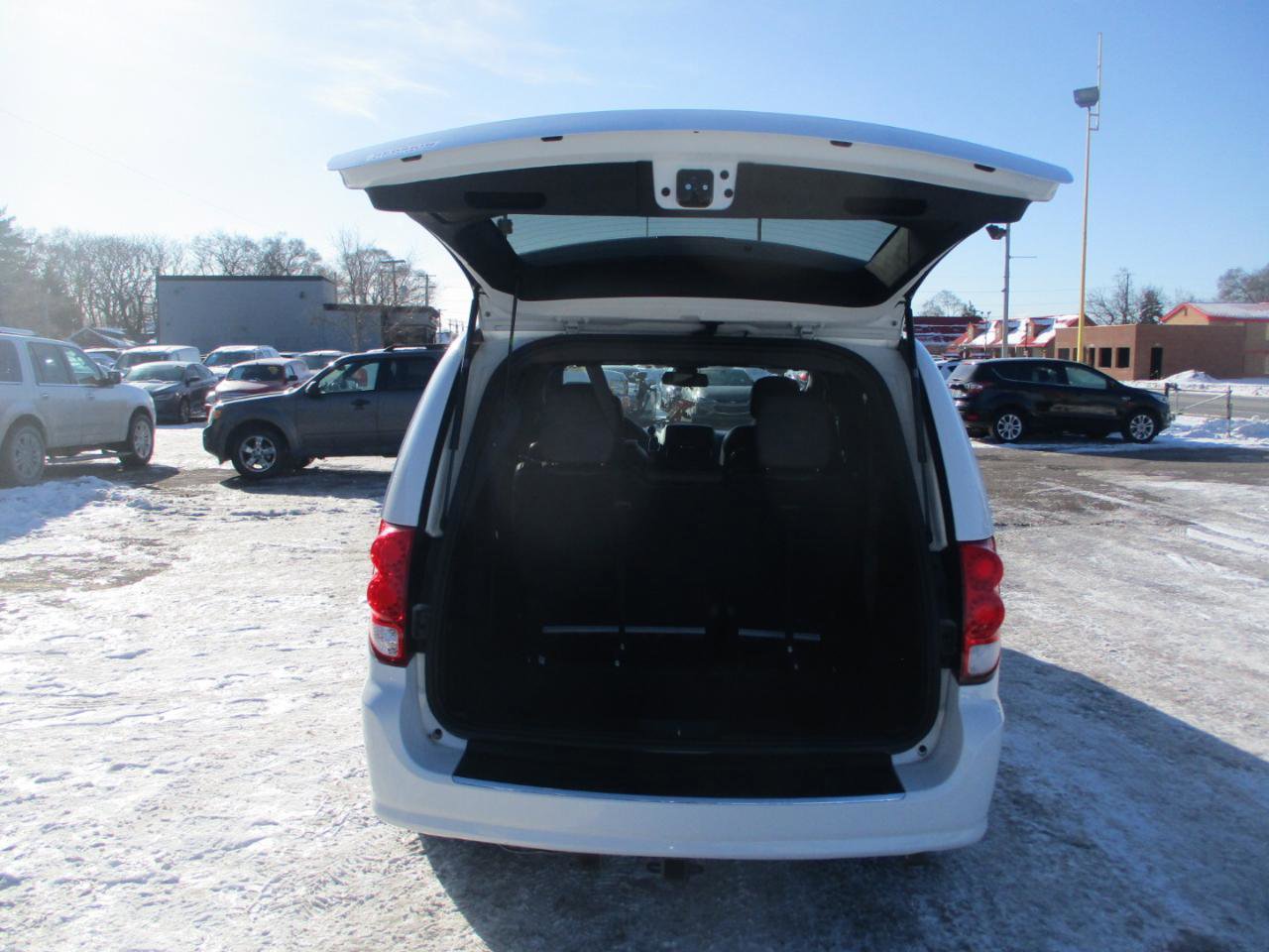 Used 2019 Dodge Grand Caravan GT image 7