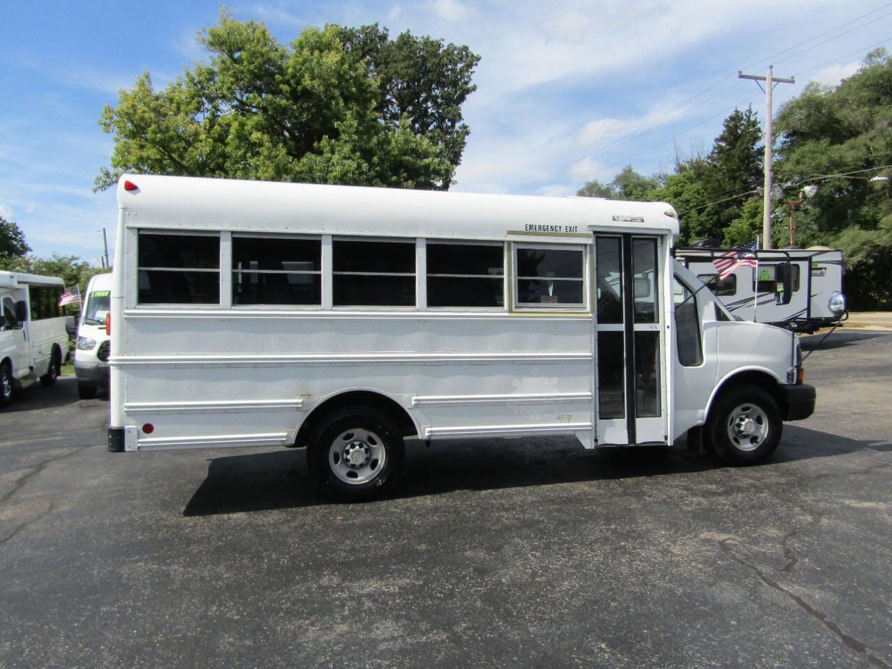 Used 2006 Chevrolet Express 3500 w/ School Bus Package image 10