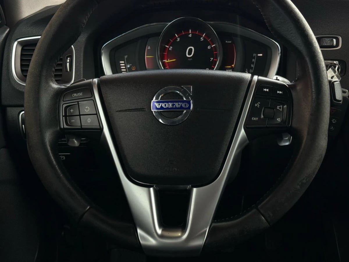 Used 2017 Volvo S60 T5 Dynamic w/ Vision Package FWD image 53