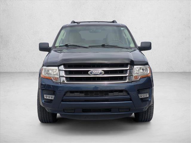 Used 2016 Ford Expedition XLT w/ Equipment Group 202A image 2
