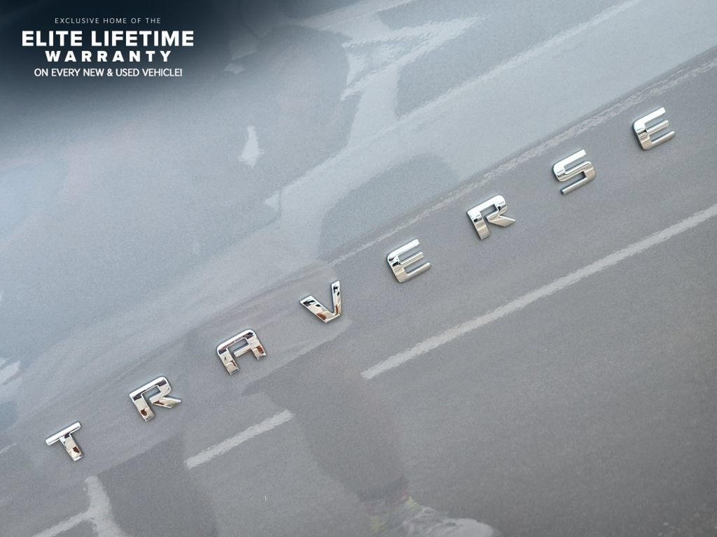 Used 2023 Chevrolet Traverse LS AWD/4WD image 6