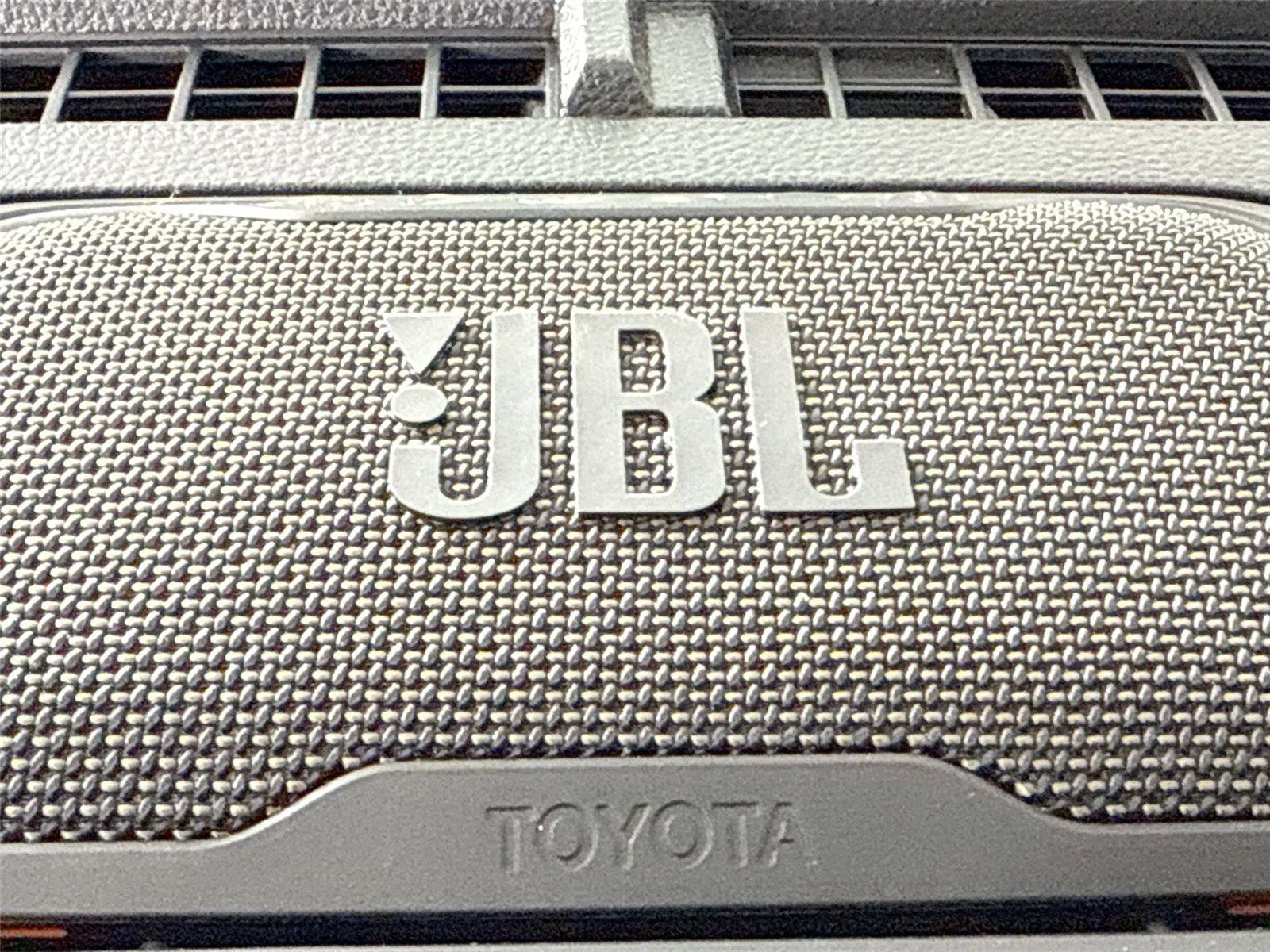 Used 2025 Toyota Tacoma TRD Pro AWD/4WD image 30