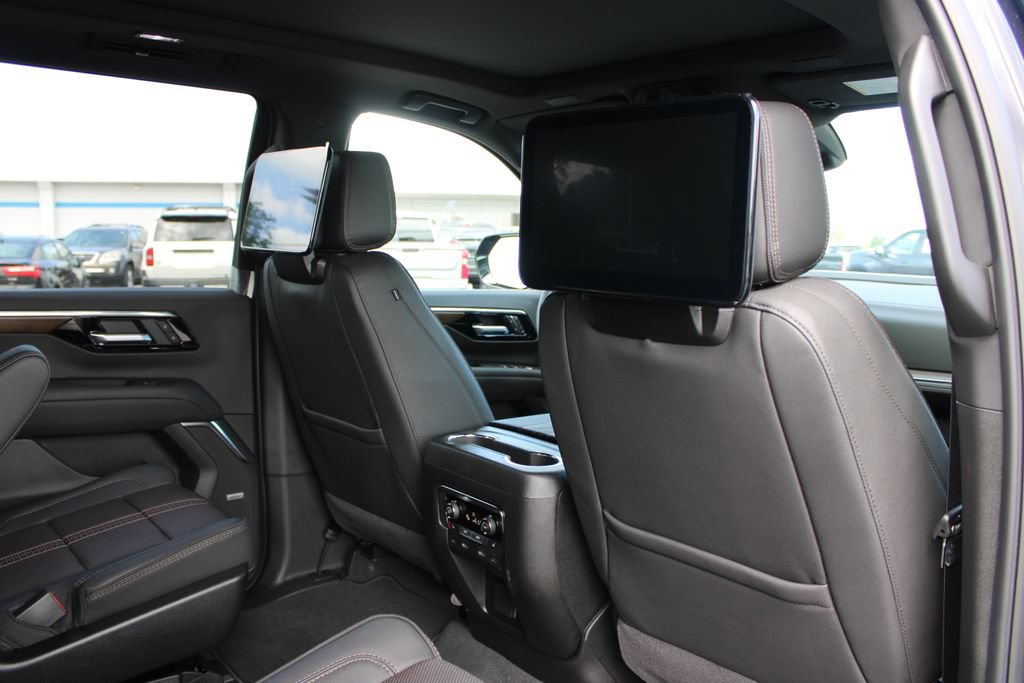 New 2026 Chevrolet Tahoe High Country AWD/4WD image 38