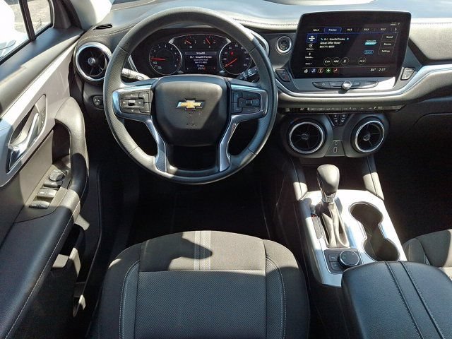Used 2023 Chevrolet Blazer LT w/ Driver Confidence Package AWD/4WD image 14