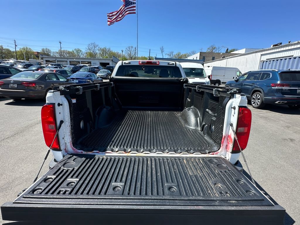 Used 2022 Chevrolet Colorado LT w/ Fleet Safety Package AWD/4WD image 25