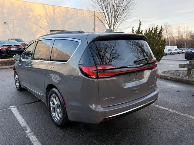 Used 2022 Chrysler Pacifica Limited image 25