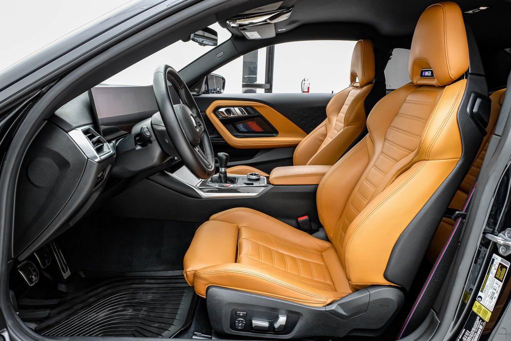 Used 2023 BMW M2 w/ Lighting Package image 6