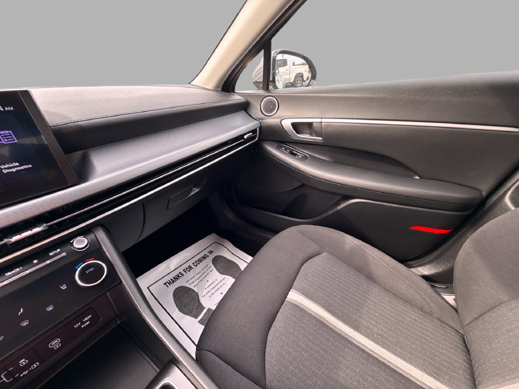 Used 2025 Hyundai Sonata SEL FWD image 22