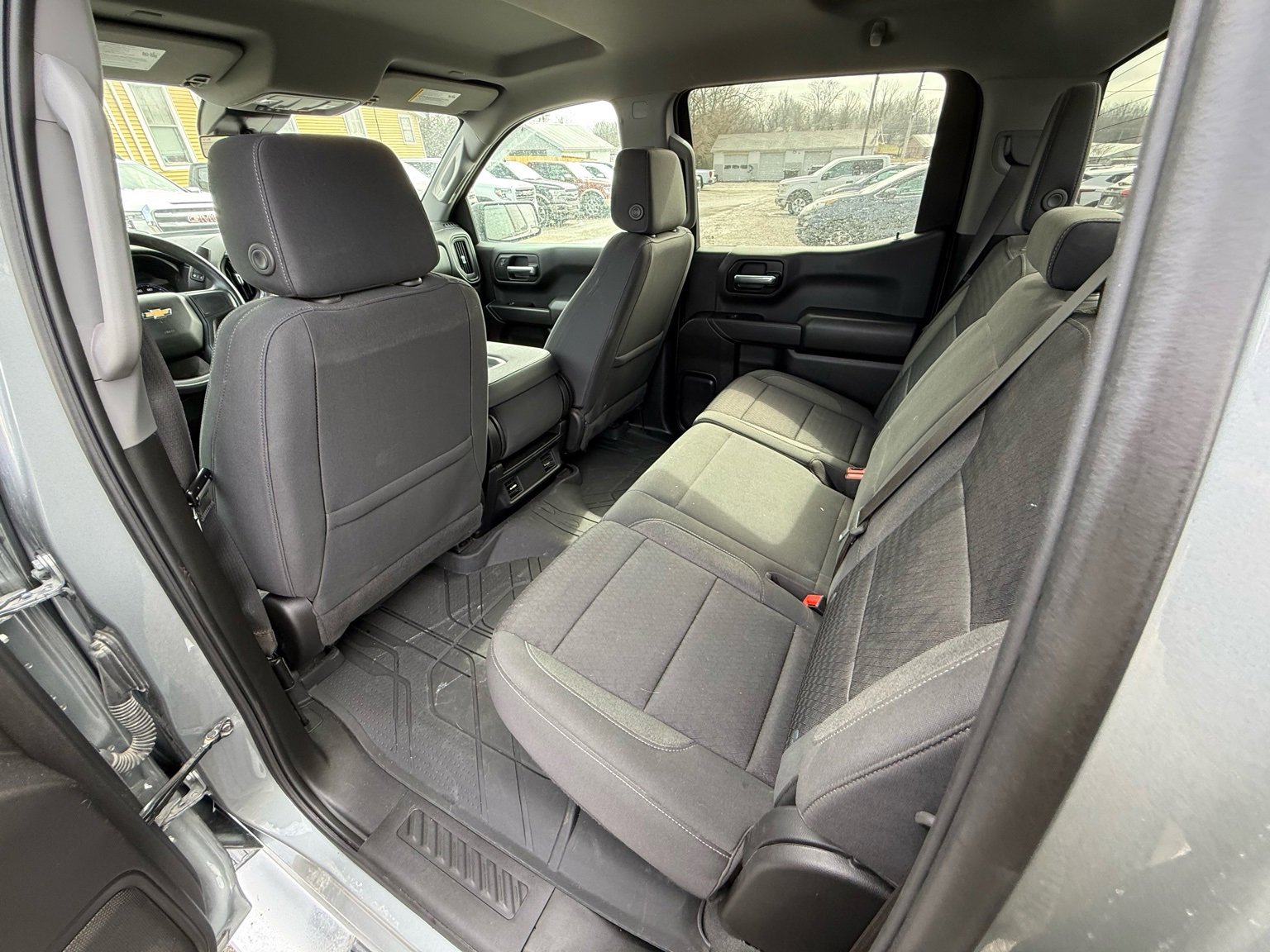 Used 2023 Chevrolet Silverado 1500 Custom image 25