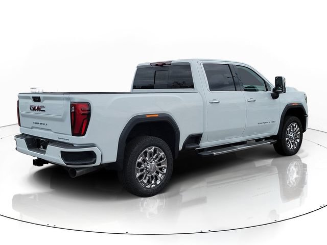 New 2026 GMC Sierra 2500 Denali w/ Denali Reserve Package AWD/4WD image 3