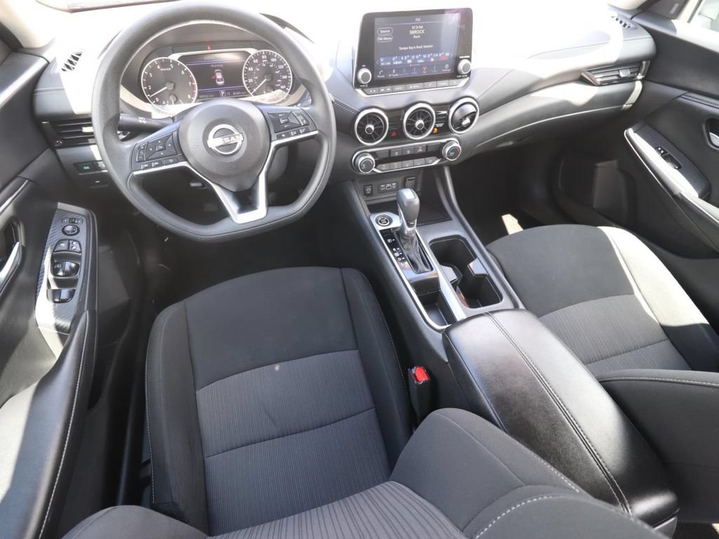 Used 2024 Nissan Sentra SV FWD image 6