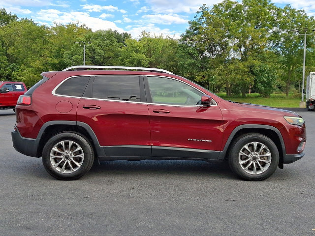 Used 2019 Jeep Cherokee Latitude Plus w/ Comfort/Convenience Group AWD/4WD image 10