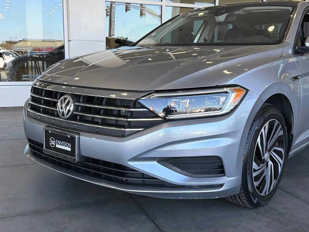 Used 2020 Volkswagen Jetta SEL FWD image 3