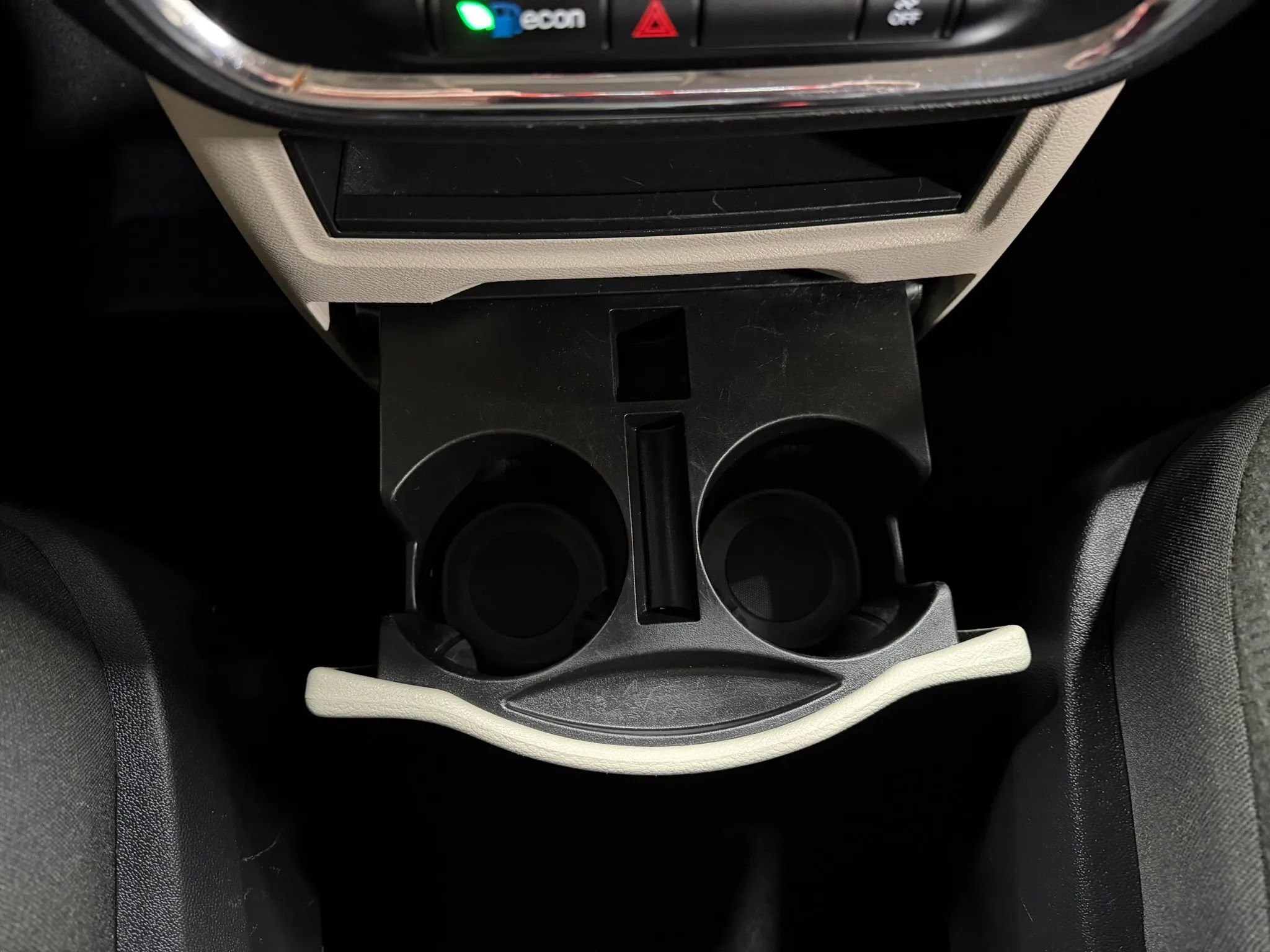 Used 2019 Dodge Grand Caravan SE image 37